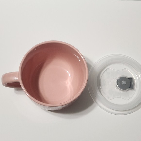 Hello kitty Strawberry ceramic soup mug with pressure release lid NWT - Picture 3 of 4